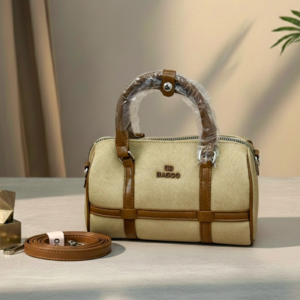 Elegant white and brown leather handbag with stylish straps - Sandstone Tan